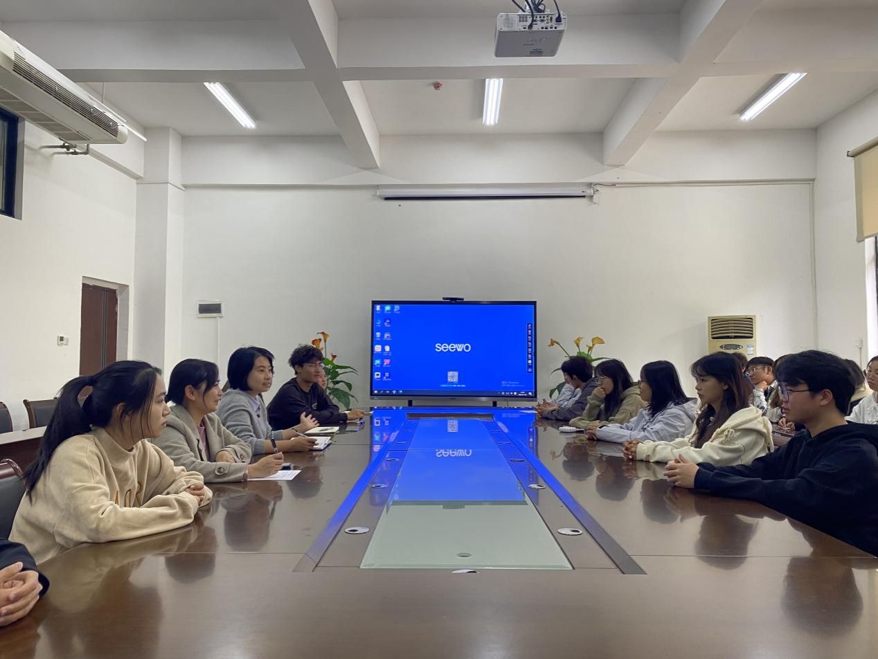 员工座谈1