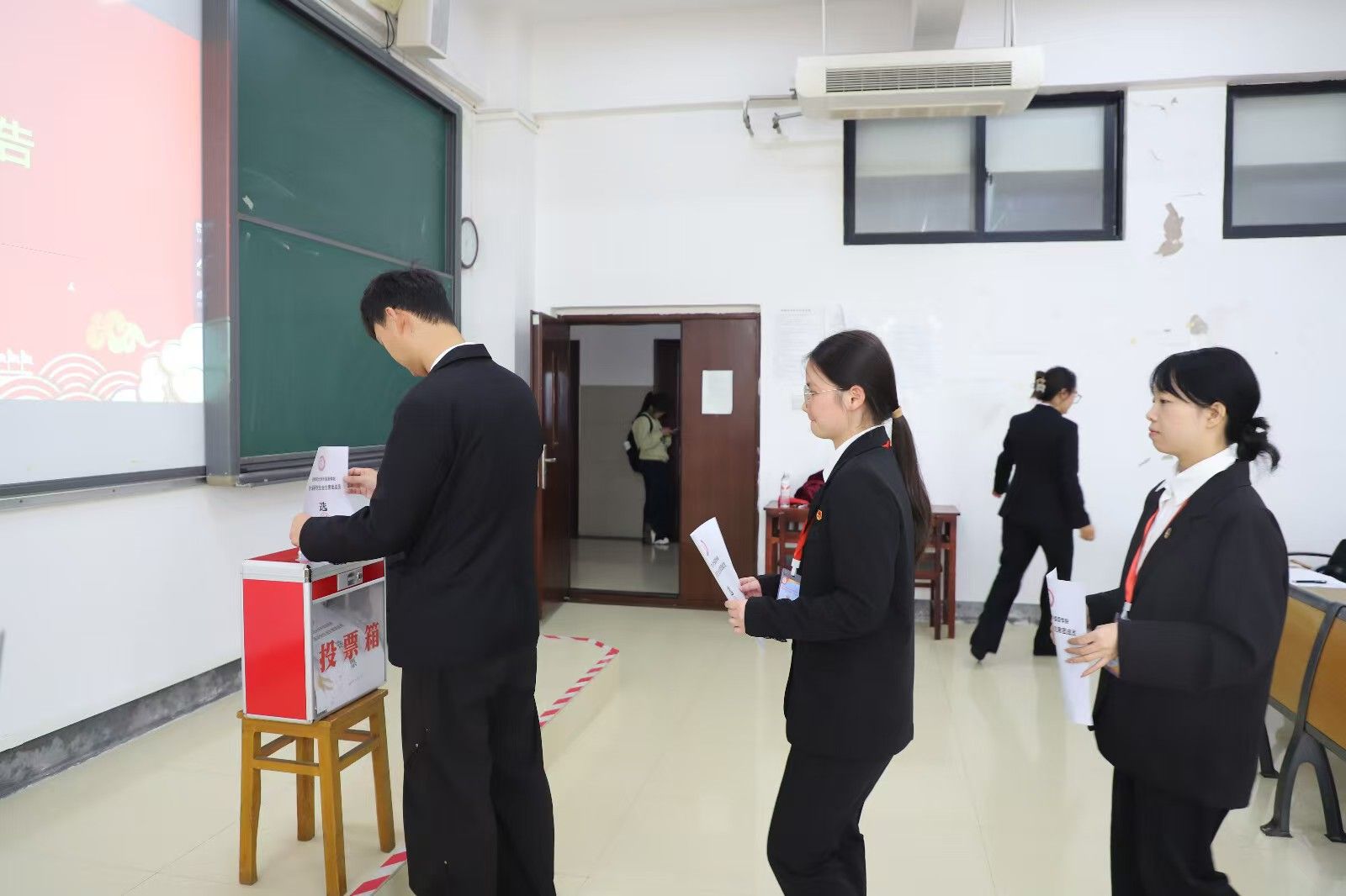 微信图片_20251111194035_522_53