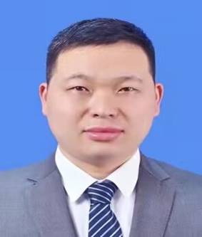 王东 高三英语组